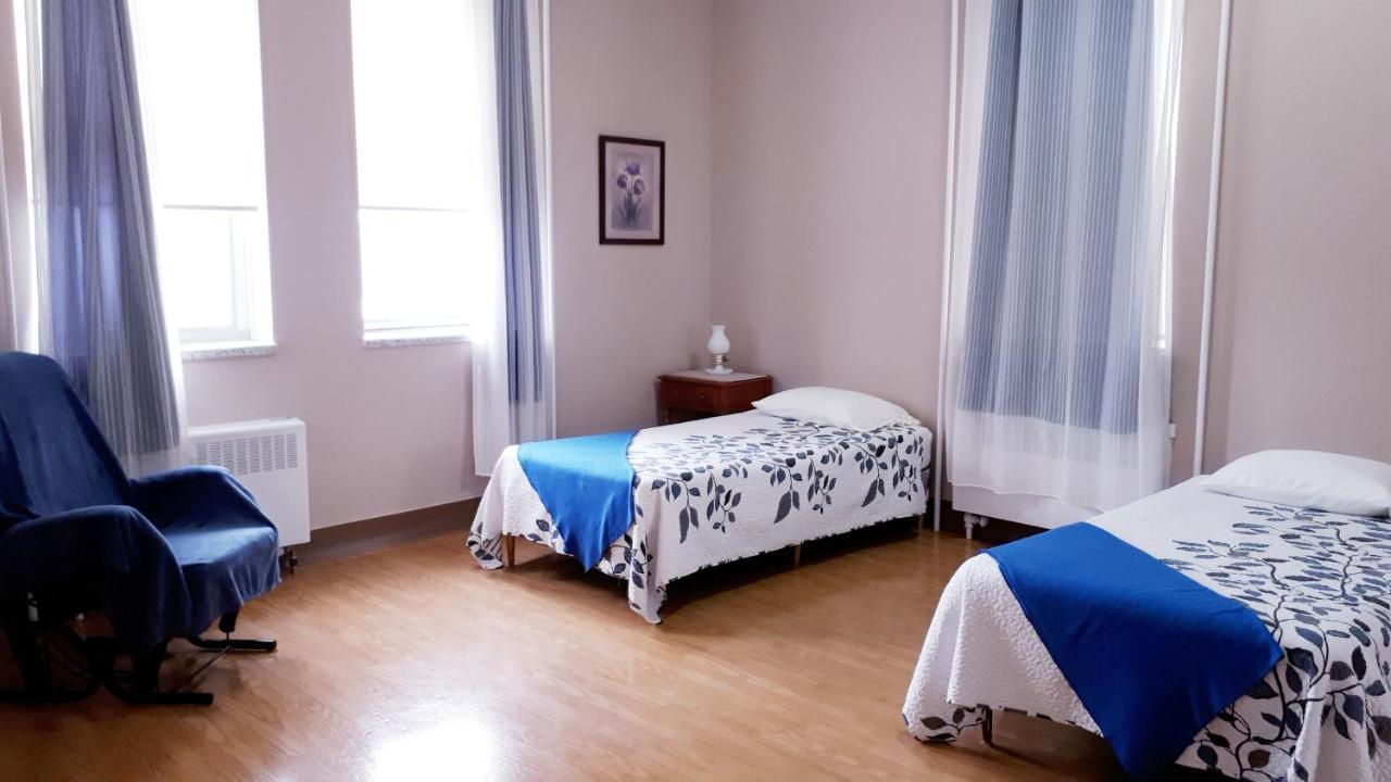Mhotel Domaine L'Envolee- Maison Fleurie Victoriaville Zewnętrze zdjęcie